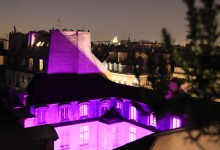 L'Hôtel d'Albret, un soir de « Nuit Blanche ». Hôtel d'Albret, during a "White Night".