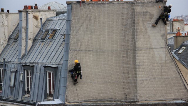 Les alpinistes du Ciel. Sky climbers.